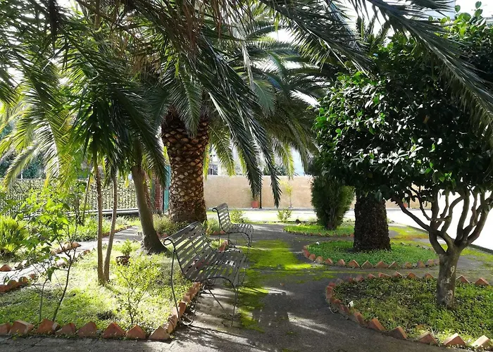 I Giardini Di Venere Couette-café *